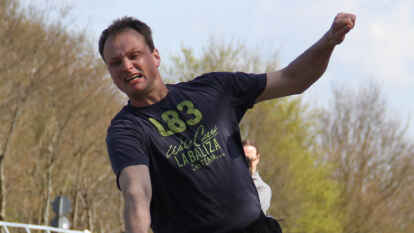 Die Bo&szlig;eler und Bo&szlig;elerinnen der FKV-Championstour warfen auf der Strecke in Bekhausen.