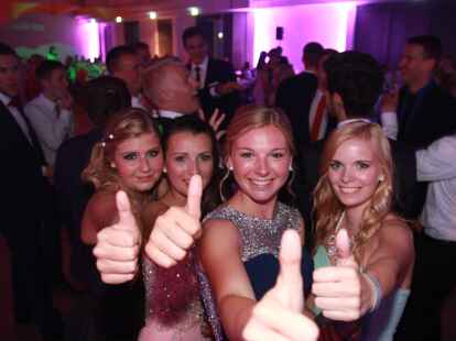 v. l. n. r. Maxi Jesse, Inga Br&uuml;ning, Sophie Becker, Lena Ropers