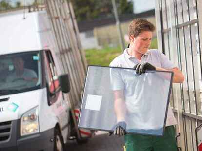 <p>Die Glaserei-Betriebe in Oldenburg bilden aus &ndash; f&uuml;r den Unterricht fahren Sch&uuml;ler zurzeit aber nach Bremen.</p>