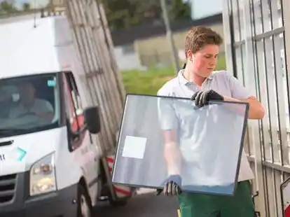 <p>Die Glaserei-Betriebe in Oldenburg bilden aus &ndash; f&uuml;r den Unterricht fahren Sch&uuml;ler zurzeit aber nach Bremen.</p>
