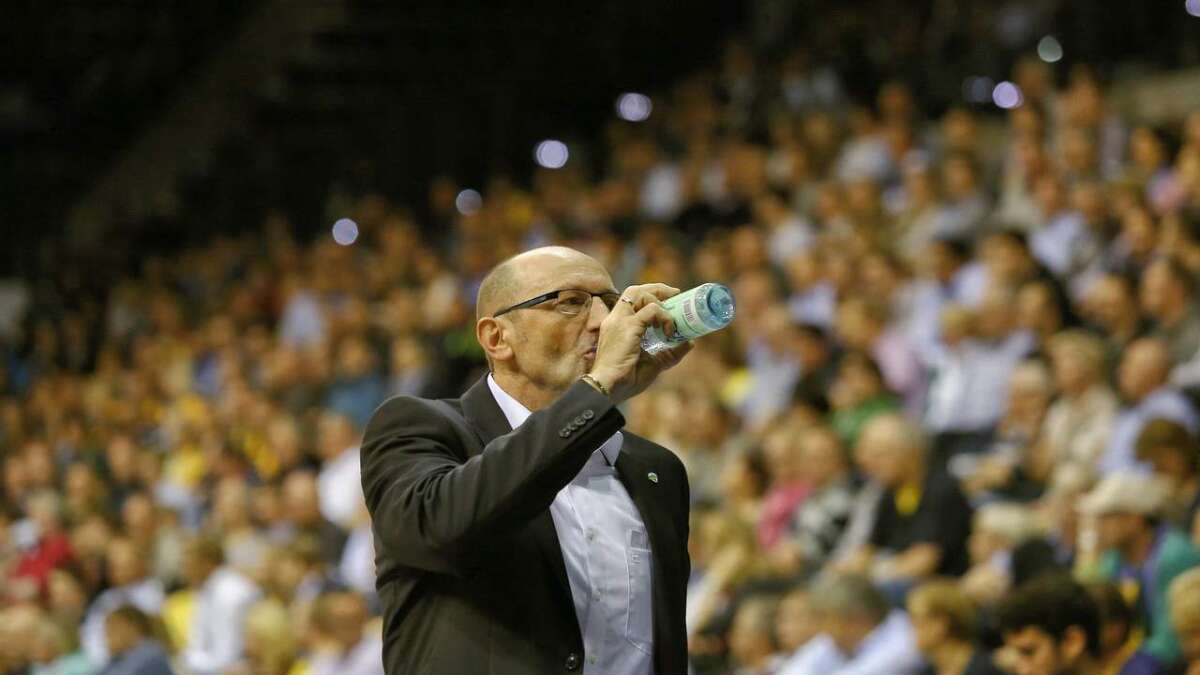 EWE Baskets Oldenburg vs Frankfurt Skyliners