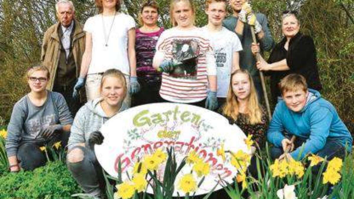 Neue Schilder für „Garten der Generationen“