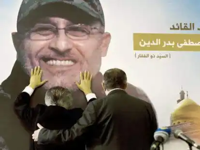 Kommandeur Mustafa Badreddine soll bei einer Explosion in Damaskus zum Opfer gefallen sein.