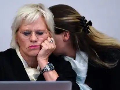 Die Angeklagte soll auf dem Oktoberfest auf einen Wiesngast eingestochen und ihn lebensgef&auml;hrlich verletzt haben.