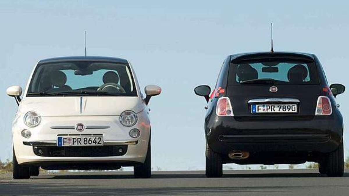 Hot Wheels 80. Jahrestag Set - 7 Miniautos Im Maßstab 1:64 Mit Metall-Chassis