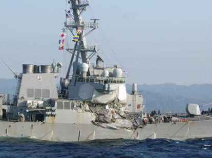 Der US-Zerst&ouml;rer &bdquo;Fitzgerald&ldquo;  ist mit einem Containerschiff kollidiert.