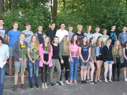 Am letzten Schultag ehrte das Gymnasium Wildeshausen seine erfolgreichen und sozial engagierten Sch&uuml;lerinnen und Sch&uuml;ler. Verabschiede wurden die Lehrer Dr. Martin Pfahl, Carsten Thienemann, Ulrike Hartmann und Ulrich Imig