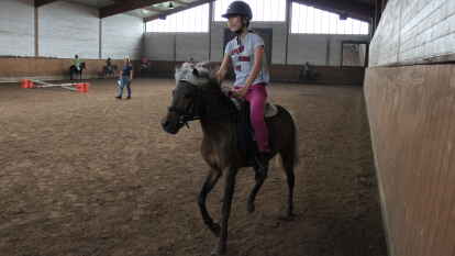 Von weitem angereist: Hermine (10) kommt jedes Jahr in den Sommerferien aus Honk-Kong, um ihre Familie zu besuchen.