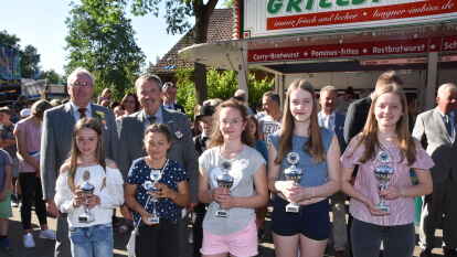 Traumhaftes Wetter, gute Stimmung: Das Kindersch&uuml;tzenfest in Harpstedt zog Hunderte in seinen Bann.
