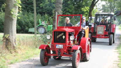 Trecker-Rundfahrt Deutz-Fahr-Club B&uuml;rstel-Immer