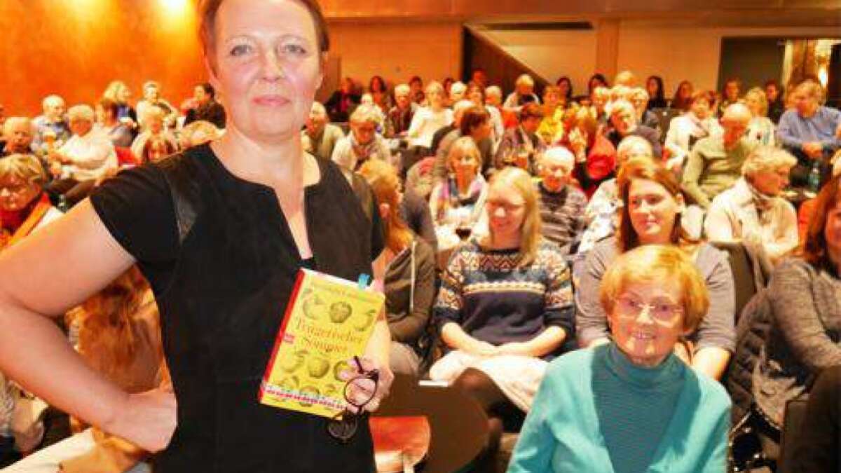 Volles Haus bei Lesung von Mechthild Lanfermann