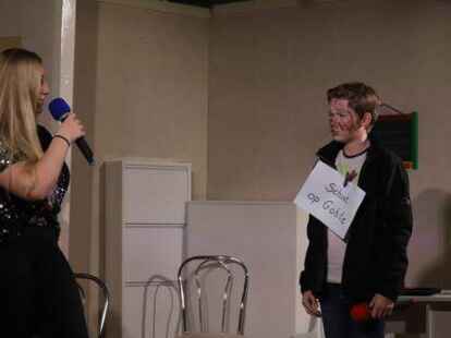 &bdquo;De Koppelkinner&ldquo; der Speelkoppel Hoyerswege zeigten das St&uuml;ck 