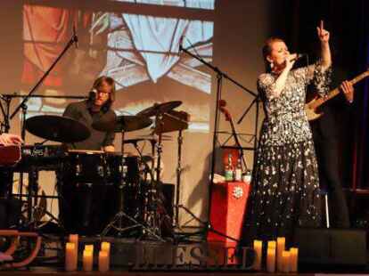 Patricia Kelly, Blessed-Christmas-Tour 2018, Friedeburg Nordenham