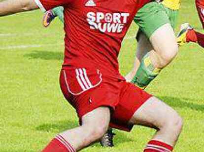 <p>Trainiert wieder: Stenums  Bastian Morche</p>