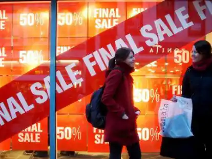 Deutschland? Szene aus einer Innenstadt.