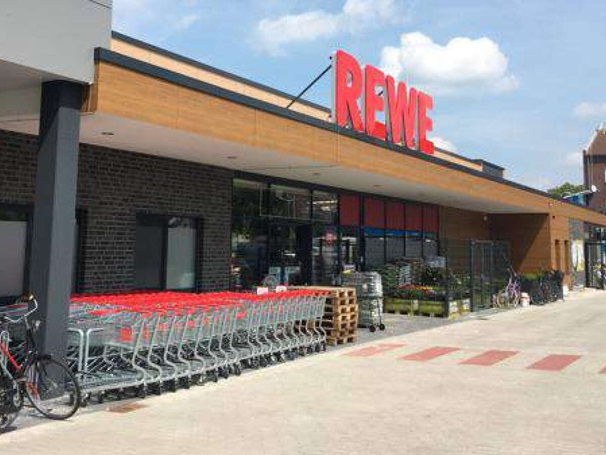 Jetzt eröffnet auch der neue Rewe