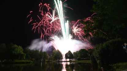 Ein optischer Genuss war erneut die Auftaktveranstaltung am Pfingstonntag zum Gildefest 2019 in Wildeshausen. Holger Becker dirigierte die Serenade