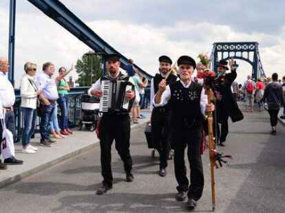 Trachtenumzug-Tag der Niedersachsen in Wilhelmshaven