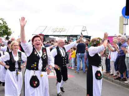Trachtenumzug-Tag der Niedersachsen in Wilhelmshaven
