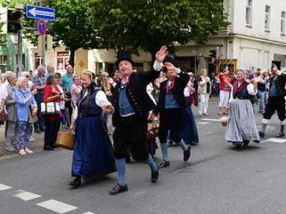 Trachtenumzug-Tag der Niedersachsen in Wilhelmshaven