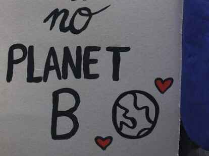 Klare Botschaft auf dem R&uuml;cken.