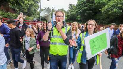 Mehr als 1000 Teilnehmer bei der Klima-Demo in Brake
