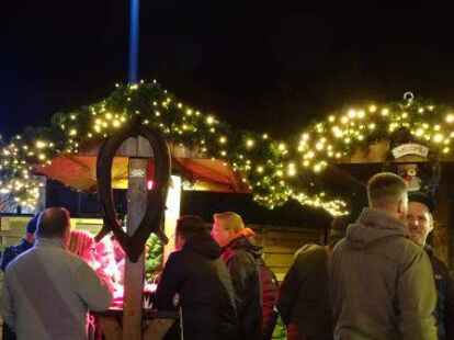Der Winterzauber-Markt in Hude ist am Freitag gestartet.