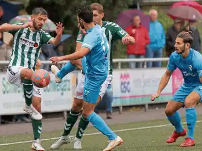 Im September 2018 siegte Andrik Zohrabian (links) mit dem VfL 1:0 gegen ULM Wolfsburg. Wenig sp&auml;ter fiel er verletzt aus.