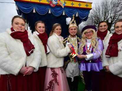 Faschingsumzug 2020 Schl&uuml;ssel&uuml;bergabe