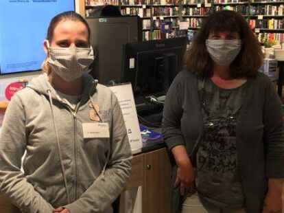 Sicherheit steht an erster Stelle: Sabine Akkermann und Cosima Gl&auml;ser vom Buchhandel Thalia