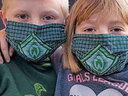 Werder-Fans aus Neerstedt: Lennart und Lenja Strudthoff