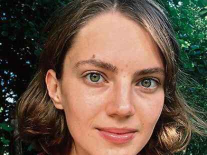 Viviane Michaelis (23)