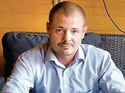 Dominik Laus gr&uuml;ndete die Facebook-Gruppe &bdquo;Kein neues Rathaus in Bar&szlig;el&ldquo;