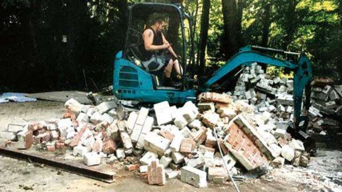 Neues Heim für den Gärtner im Holz