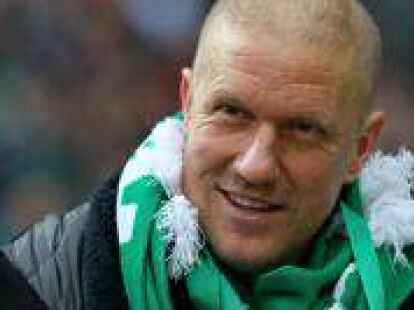 <p>                        <span>Ivan Klasnic (40) <span>kommentiert f&uuml;r diese Zeitung die Spiele von Werder Bremen. Der fr&uuml;here Torj&auml;ger spielte von 2001 bis 2008                     <br>                    insgesamt 151-mal                     <br>                    in der Bundesliga f&uuml;r Werder und erzielte 49 Tore.</span></span>        </p>