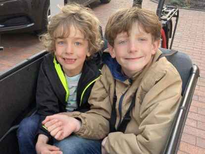 Gl&uuml;cklich in der Transport-Box: Henri (links) und Frederick. Bild: Christian Schwarz