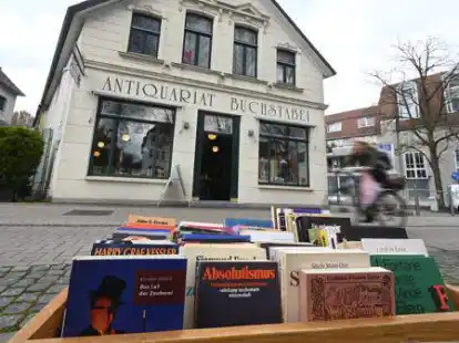 Vor 37 Jahren gegr&uuml;ndet und seit 30 Jahren an der Ofener Stra&szlig;e: das Antiquariat Buchstabei bleibt dort noch bis zum Sommer.