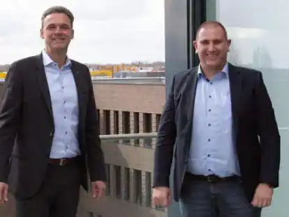 Wachsen mit Online-Software und Web-Dienstleistung &ndash; ab jetzt gemeinsam: Udo Lorenz, Gesch&auml;ftsf&uuml;hrer der GWS Gesellschaft f&uuml;r Warenwirtschaftssysteme (M&uuml;nster) und Frank Beitelmann, Gesch&auml;ftsf&uuml;hrender Gesellschafter der Oldenburger OSG Neue Medien.