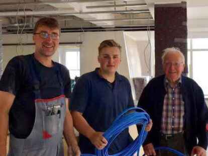 Familientradition beim Vornamen und Beruf: Theodor Schmidt, Theodor Schmidt und Theodor Schmidt (von links oder von rechts)