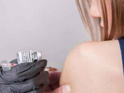 Der Biontech-Impfstoff f&uuml;r Kinder ab 12 Jahren: Auch die STIKO scheint keine allgemeine Empfehlung f&uuml;r die Impfung aussprechen zu wollen.