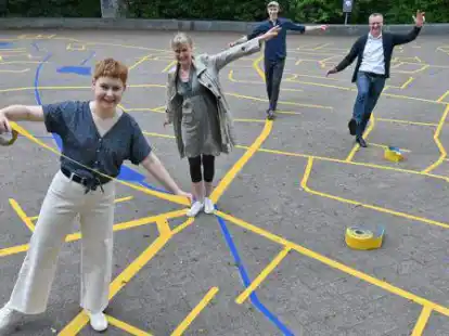 Schatzkarter Marktplatz Bloherfelde Tape-Art der Schatz von Bloherfel.de Lea Reitemeyer Britta Langanke Paul Behrens Michael Uhl
