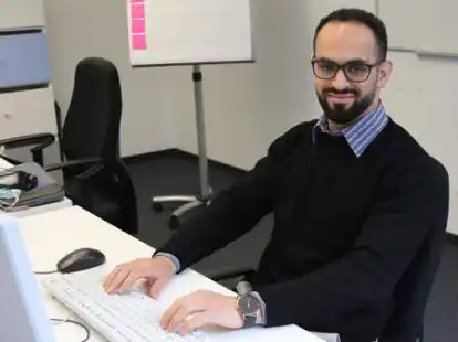 Moustafa Arksousi war einer der ersten Fl&uuml;chtlinge, die vom Verein Pro Connect betreut wurden. Mittlerweile ist er deutscher Staatsb&uuml;rger und absolviert ein duales Studium bei BTC.