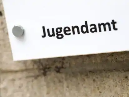 <p>        Der Schriftzug 