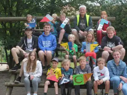 Hatten Spa&szlig; bei der Themenwoche: das Team der Evangelischen Jugend mit den Teilnehmerinnen und Teilnehmern