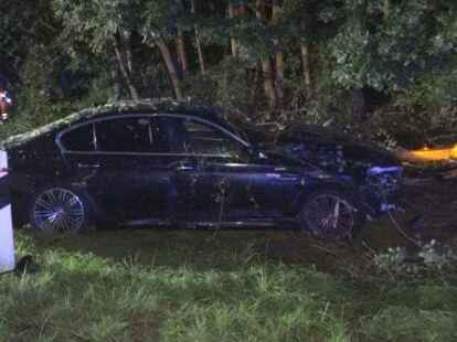 Die Autobahnpolizei Oldenburg lieferte sich am Samstag eine Verfolgungsjagd mit einem BMW-Fahrer. In der Anschlussstelle Rastede auf der A29 endete die wilde Fahrt abrupt.