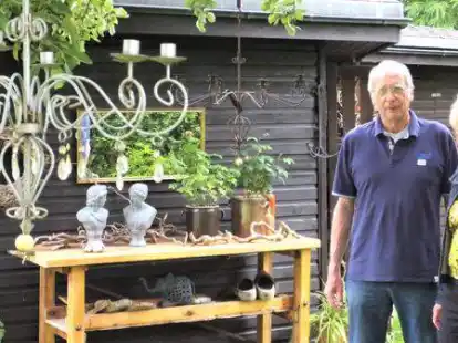 Ursel Koop und Gert Rosenbohm haben bei der Gartengestaltung ein Händchen für kreative Akzente.