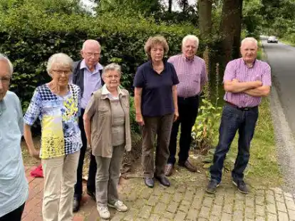 Die Anwohner des &ouml;stlichen Teils des M&uuml;hlenwegs hadern mit der viel zu schnell und stark befahrenen Stra&szlig;e vor ihren Haust&uuml;ren.