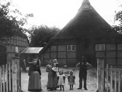 Das Haus der Familie Ehlers. Es brannte bei der Katastrophe in H&uuml;llstede ab.
