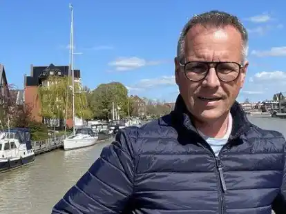 Holger Hartwig, Jahrgang 1970, ist geb&uuml;rtiger Leeraner, hat viele Jahre als Journalist gearbeitet und ist heute mit seiner Agentur Hartwig3c in den Bereichen Communication, Coaching und Consulting t&auml;tig.