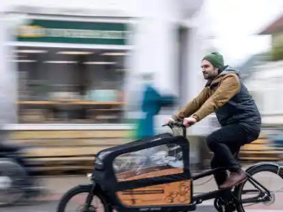 Werden immer beliebter: Lastenfahrr&auml;der. Doch eine eigene F&ouml;rderrichtline f&uuml;r die Gemeinde Edewecht wird es vorerst nicht geben.